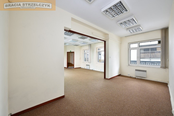 Lokal Sprzedaż  Mokotów Bartycka 6